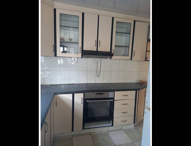 2 BEDROOM HOUSE RENTED IN UMLAZI Z